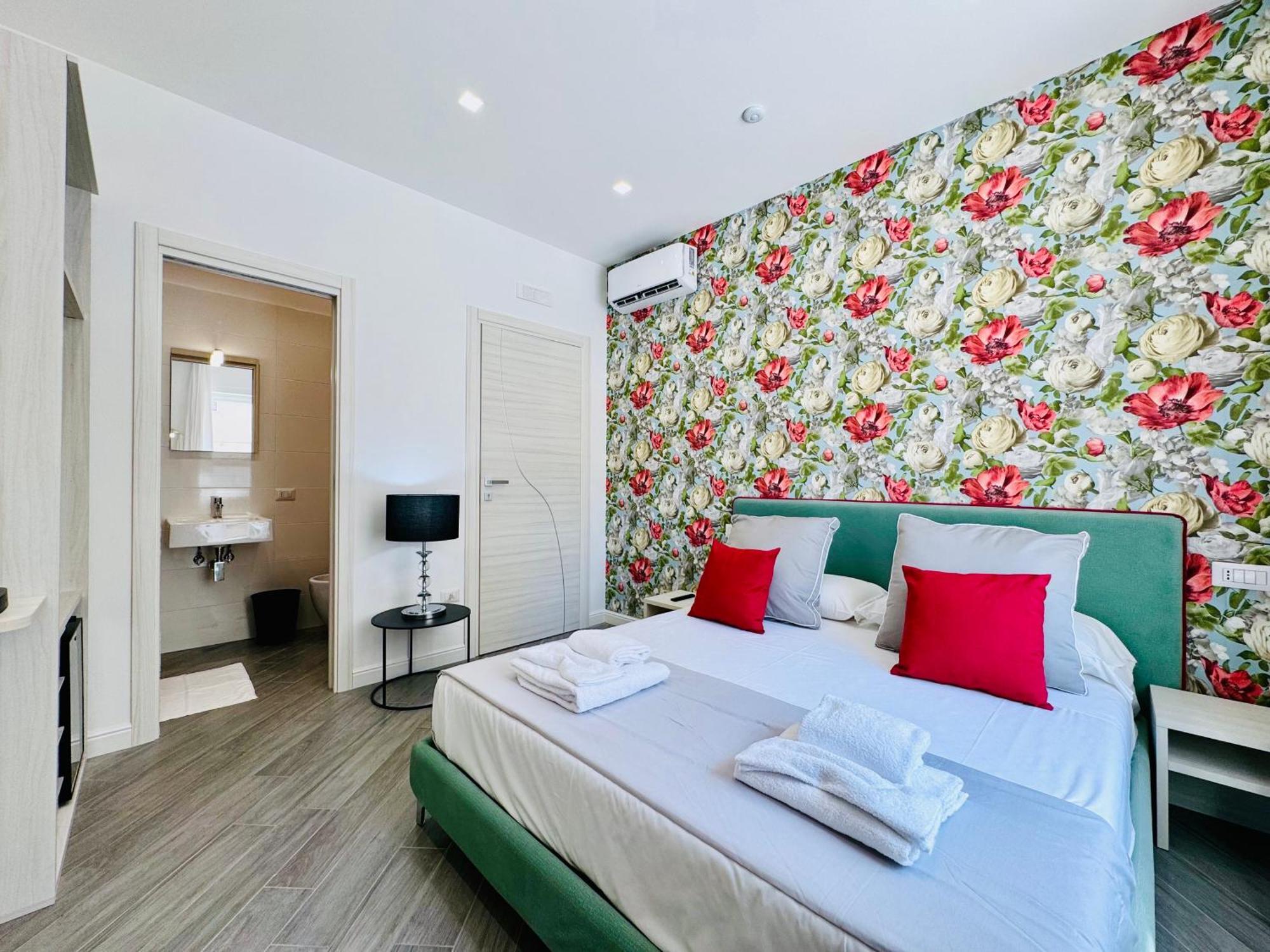 Yourhome - Santa Lucia Rooms سورينتو المظهر الخارجي الصورة